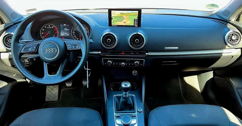 Audi A3 Sportback basis 08/2018-photo-13