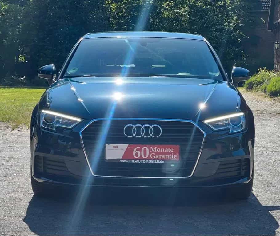 Audi A3 Sportback basis 08/2018-photo-2