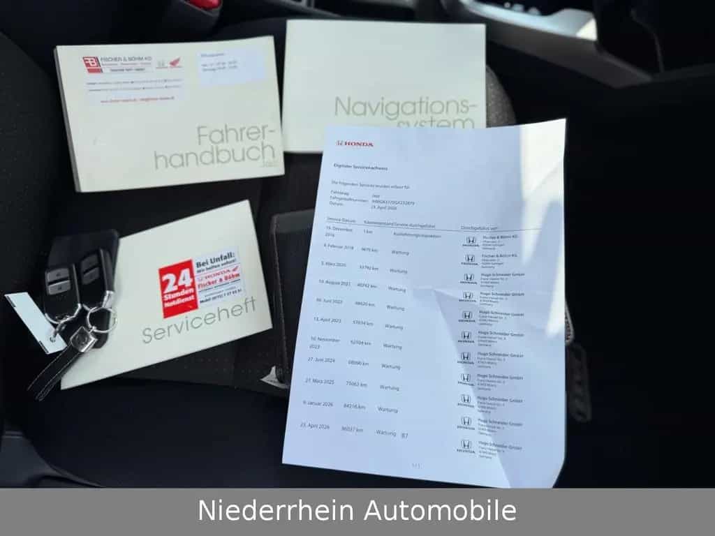 Honda Jazz Elegance SH+Kamera+Tüv&AU Neu+Scheckheft 02/2017-photo-13