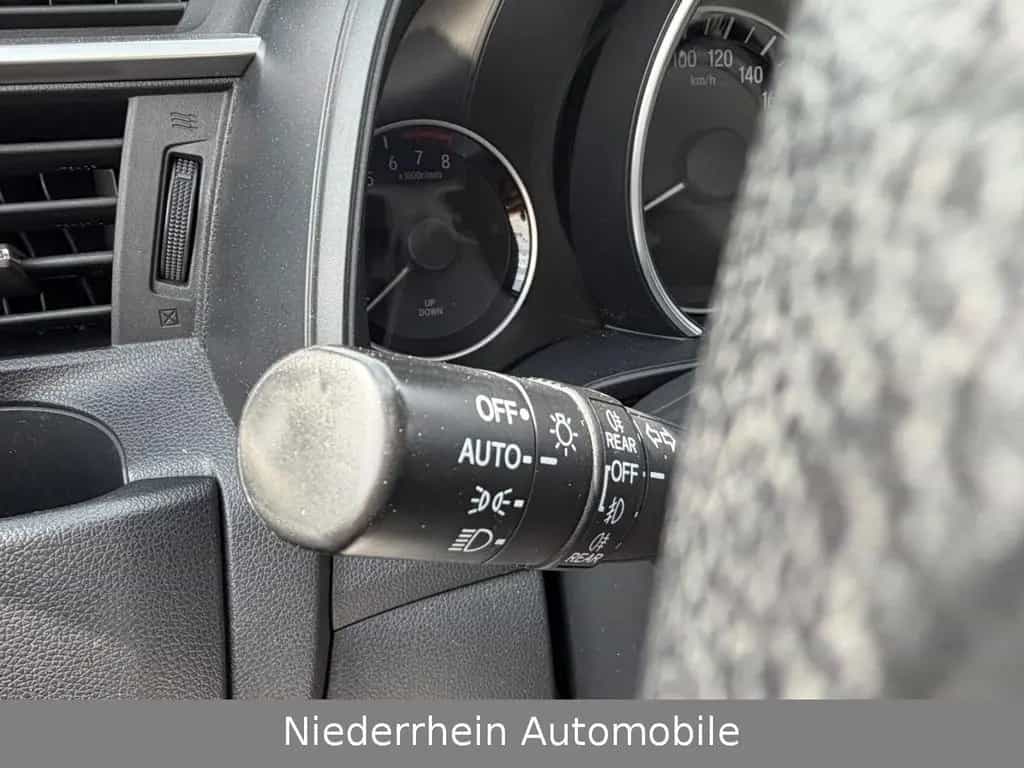 Honda Jazz Elegance SH+Kamera+Tüv&AU Neu+Scheckheft 02/2017-photo-15