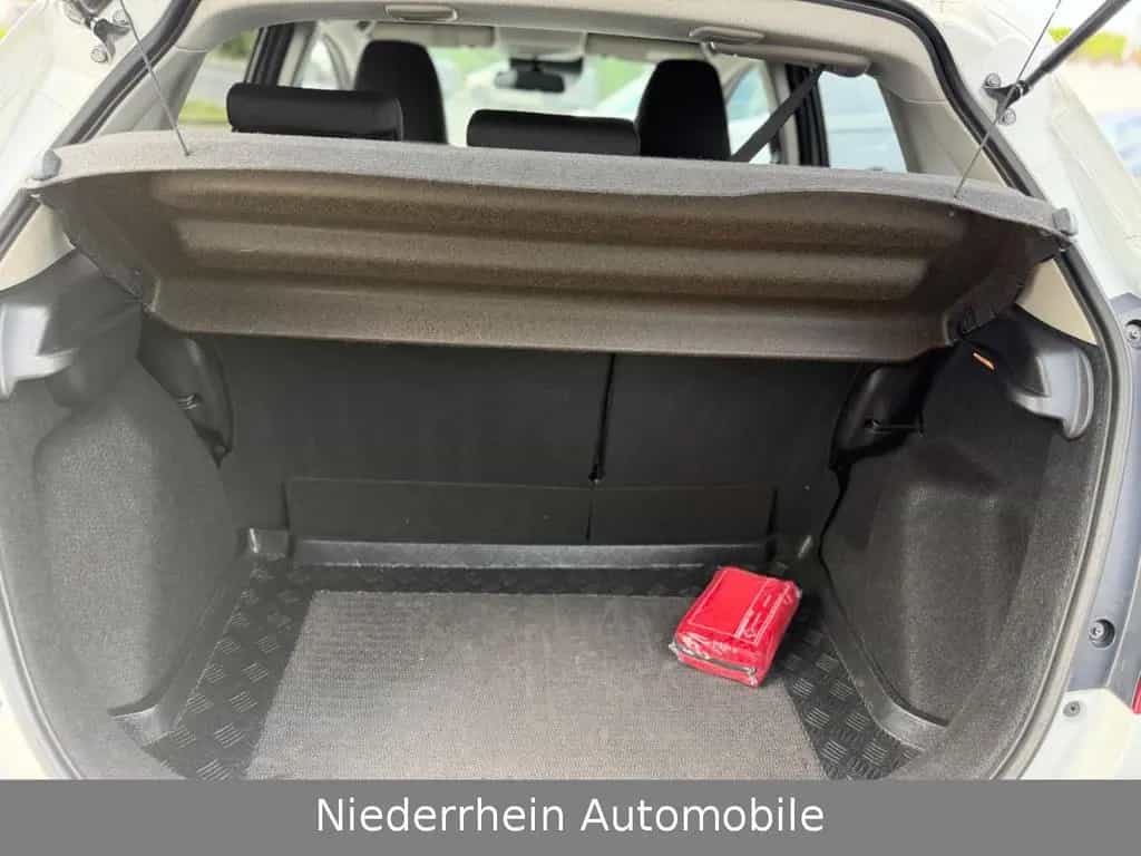 Honda Jazz Elegance SH+Kamera+Tüv&AU Neu+Scheckheft 02/2017-photo-21