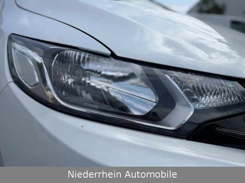 Honda Jazz Elegance SH+Kamera+Tüv&AU Neu+Scheckheft 02/2017-photo-22