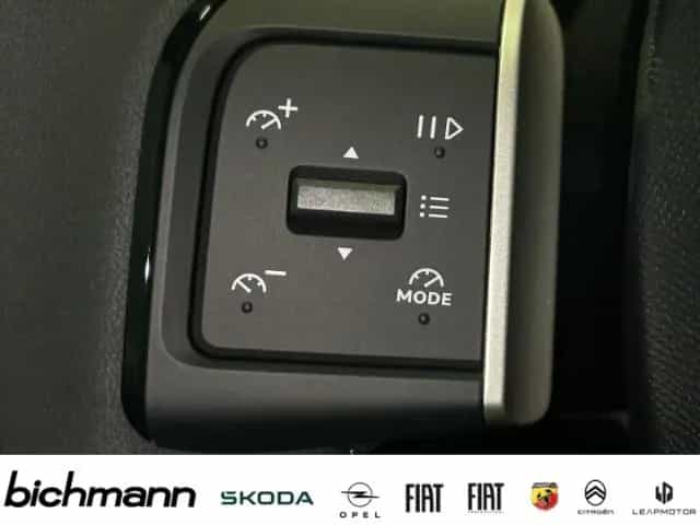Citroën C3 PLUS Hybrid KlimaAT SHZ Allwetter LenkradHZ L 05/2026-photo-15