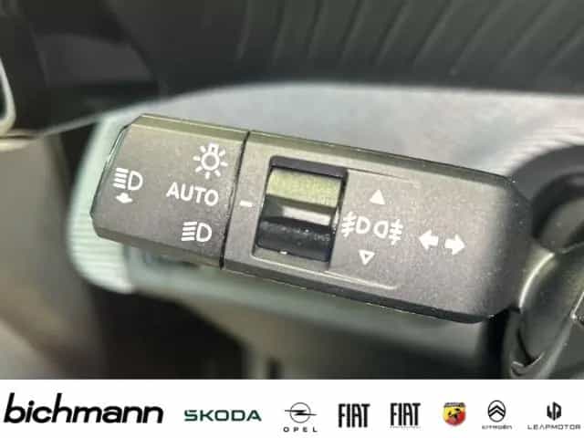 Citroën C3 PLUS Hybrid KlimaAT SHZ Allwetter LenkradHZ L 05/2026-photo-21
