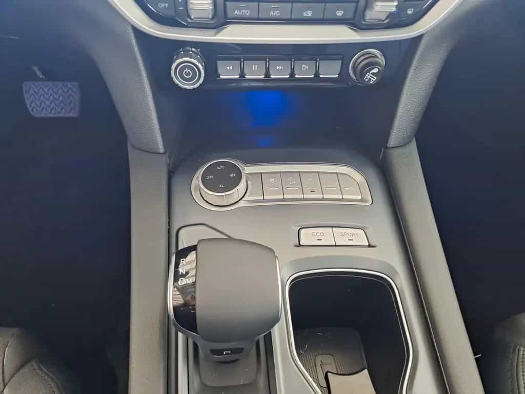 Foton 3 2.0TD 4x4 AT null-photo-15