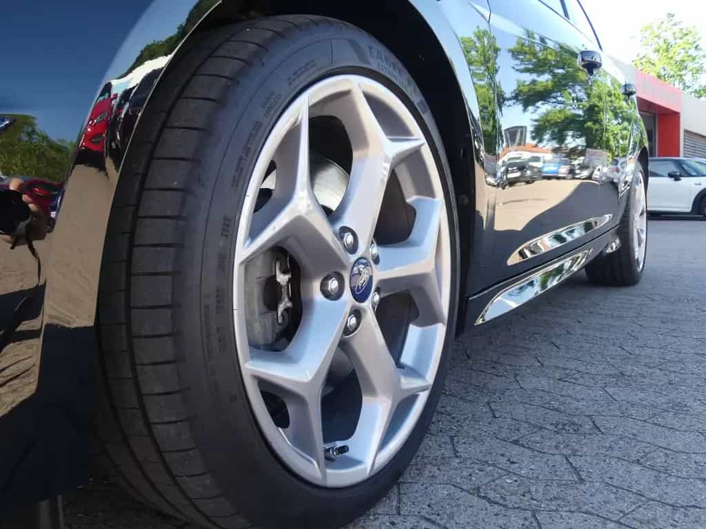 Ford Focus Lim. ST Navi*SHZ*Sportpaket 10/2015-photo-10