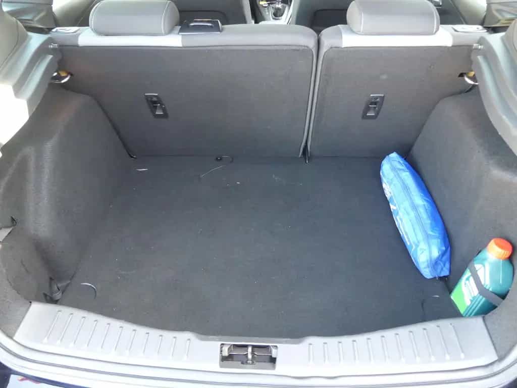 Ford Focus Lim. ST Navi*SHZ*Sportpaket 10/2015-photo-28