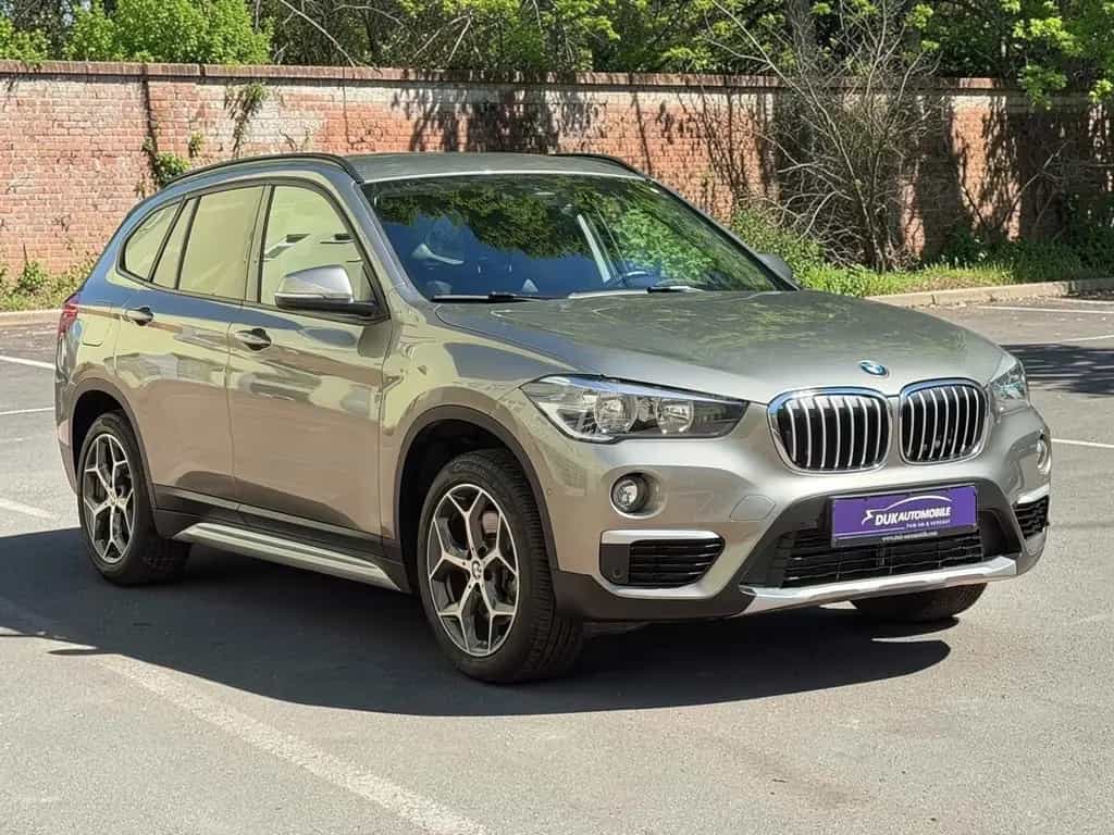 BMW X1 xDrive 20 i xLine Automatik *1.Hand* 11/2016-photo-1
