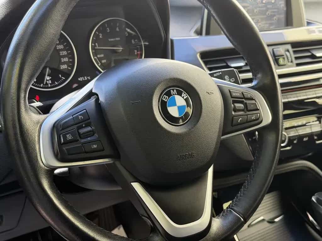 BMW X1 xDrive 20 i xLine Automatik *1.Hand* 11/2016-photo-13