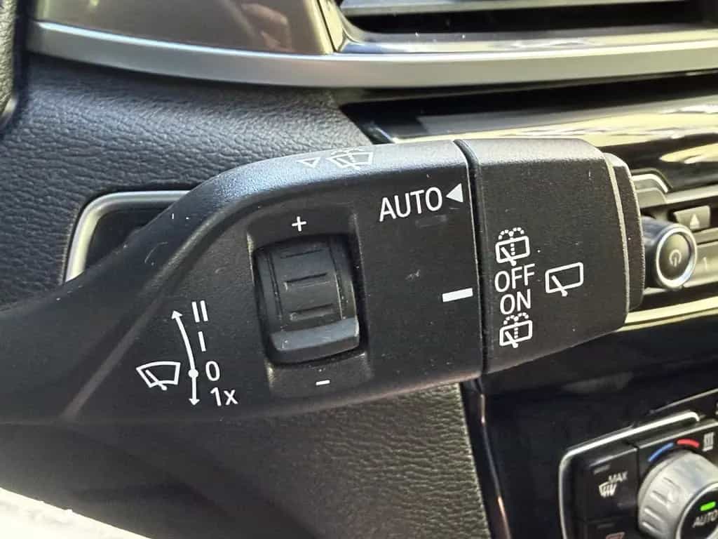 BMW X1 xDrive 20 i xLine Automatik *1.Hand* 11/2016-photo-15