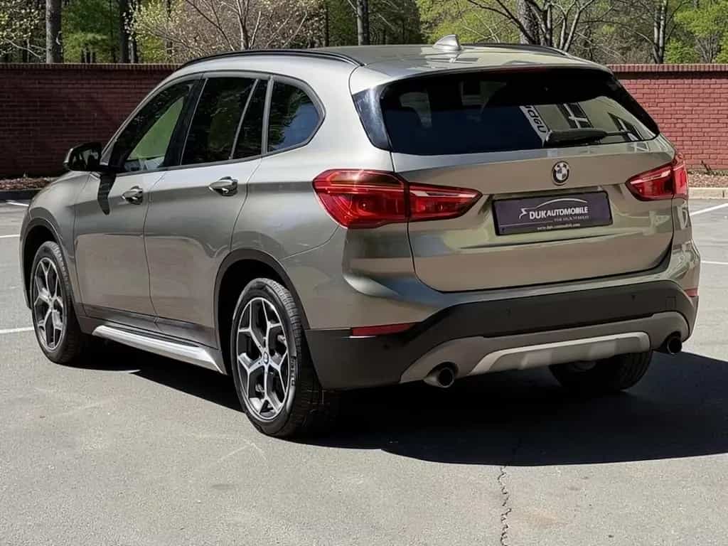 BMW X1 xDrive 20 i xLine Automatik *1.Hand* 11/2016-photo-2