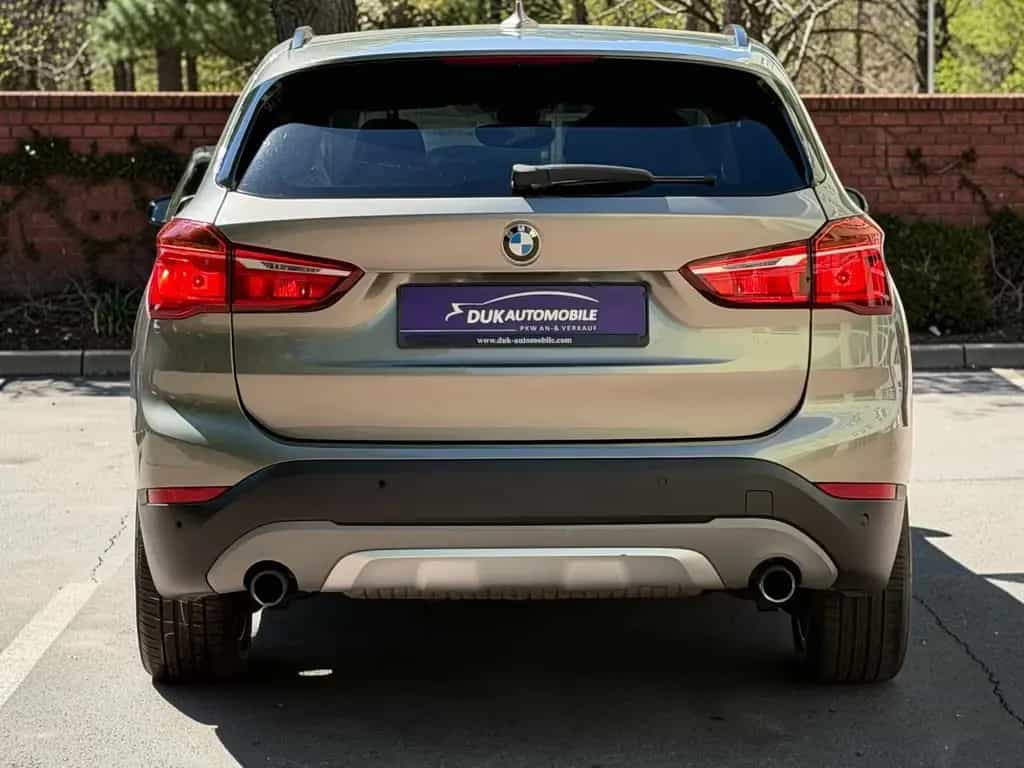 BMW X1 xDrive 20 i xLine Automatik *1.Hand* 11/2016-photo-28