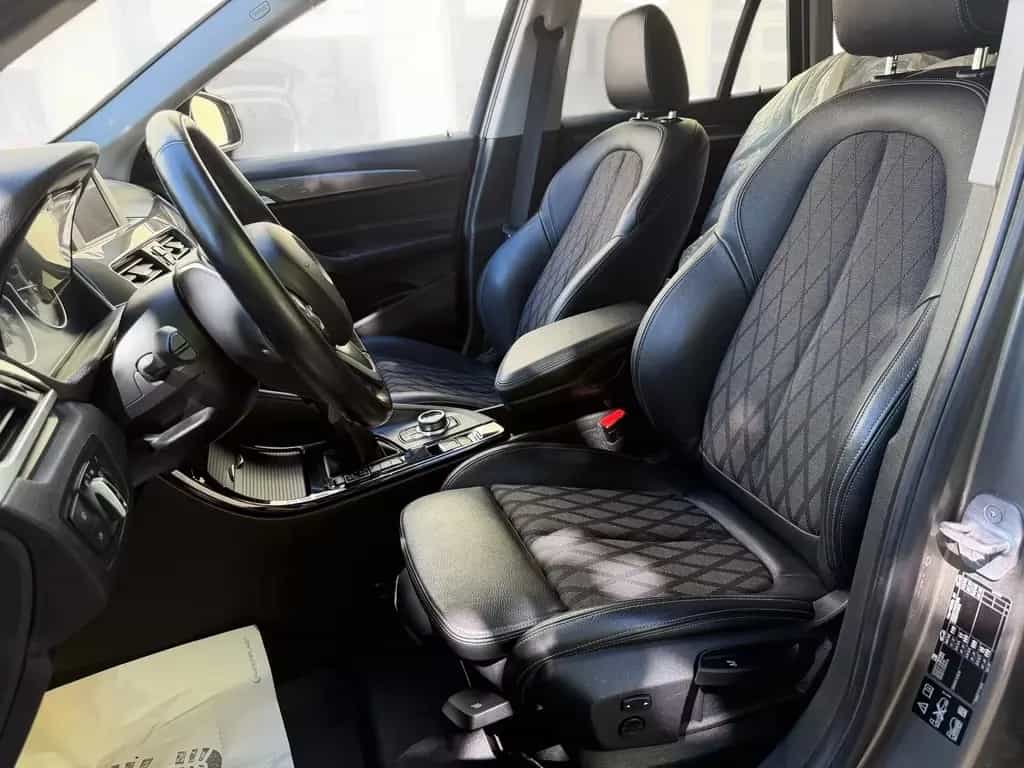 BMW X1 xDrive 20 i xLine Automatik *1.Hand* 11/2016-photo-4
