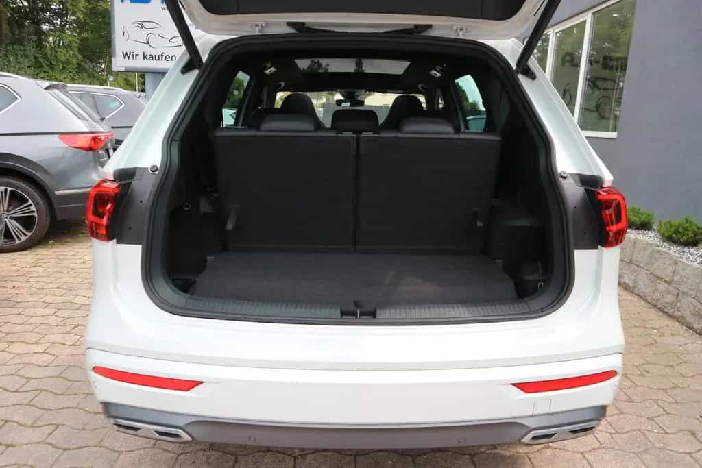 Seat Tarraco FR 4Drive *1.HD/7-SITZER/ACC/PANO/AHK* 05/2024-photo-32
