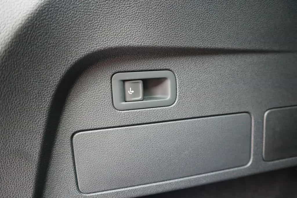 Seat Tarraco FR 4Drive *1.HD/7-SITZER/ACC/PANO/AHK* 05/2024-photo-33