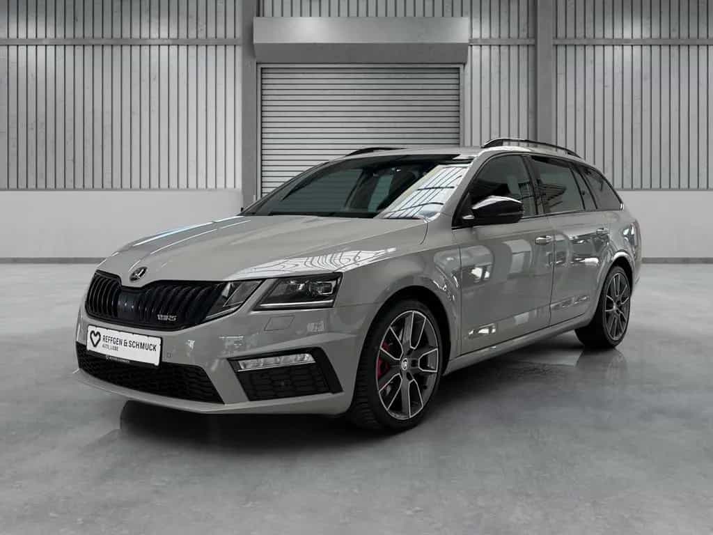 Skoda Octavia COMBI RS BLACK DSG NAVI+PANO+LED+KAMERA+ 06/2018-photo-28