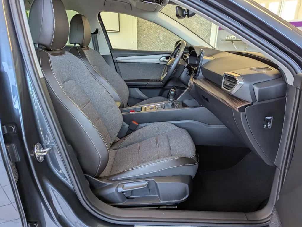 Seat Leon 1.5 TSI Xcellence T-Leder Navi LRH 06/2022-photo-13