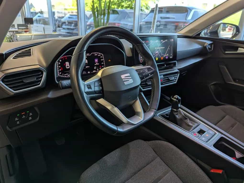 Seat Leon 1.5 TSI Xcellence T-Leder Navi LRH 06/2022-photo-18