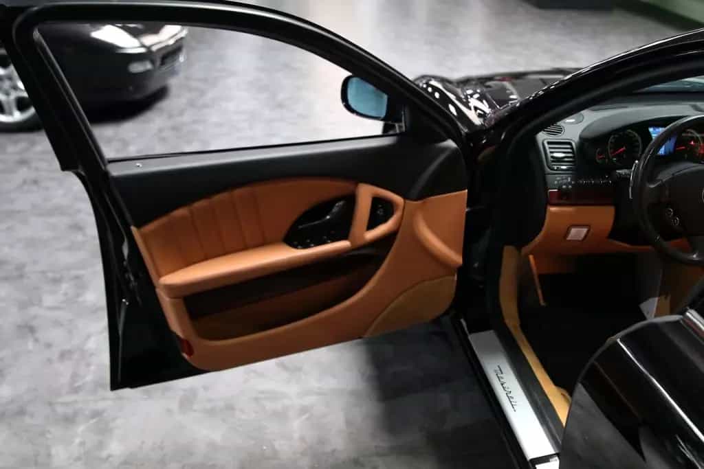Maserati Quattroporte 4.2 V8 Nur 14.580 km 1.Hand Sammler 07/2005-photo-15