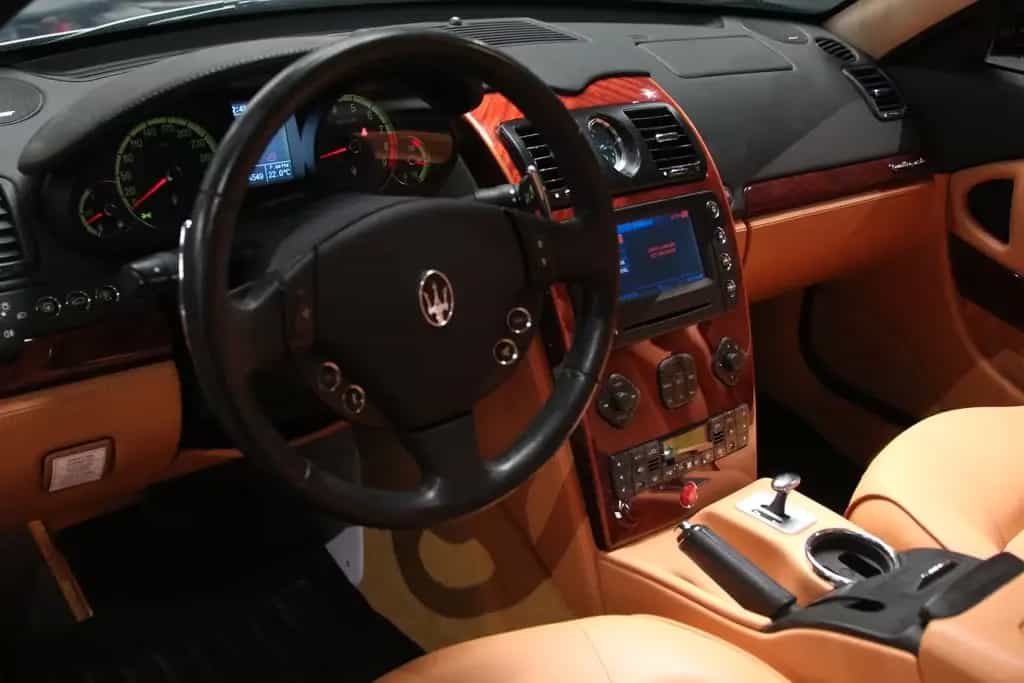 Maserati Quattroporte 4.2 V8 Nur 14.580 km 1.Hand Sammler 07/2005-photo-16