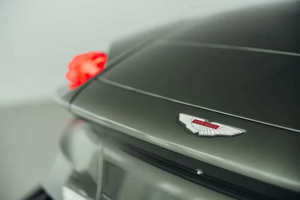 Aston Martin Vanquish Zagato Volante, 1. Hand, 1 of 99 04/2018-photo-33