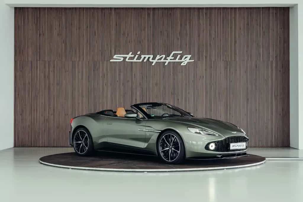 Aston Martin Vanquish Zagato Volante, 1. Hand, 1 of 99 04/2018-photo-6