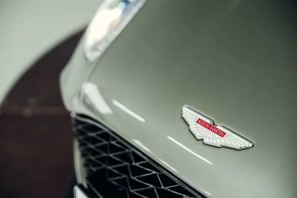Aston Martin Vanquish Zagato Volante, 1. Hand, 1 of 99 04/2018-photo-8