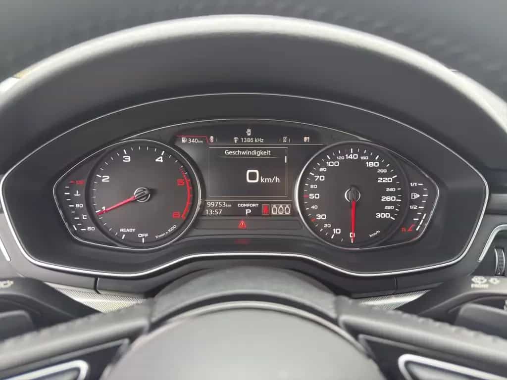 Audi A4 Avant 40 TDI sport*LED*NAVI*SZHZ*PDC V+H*AHK 03/2019-photo-16