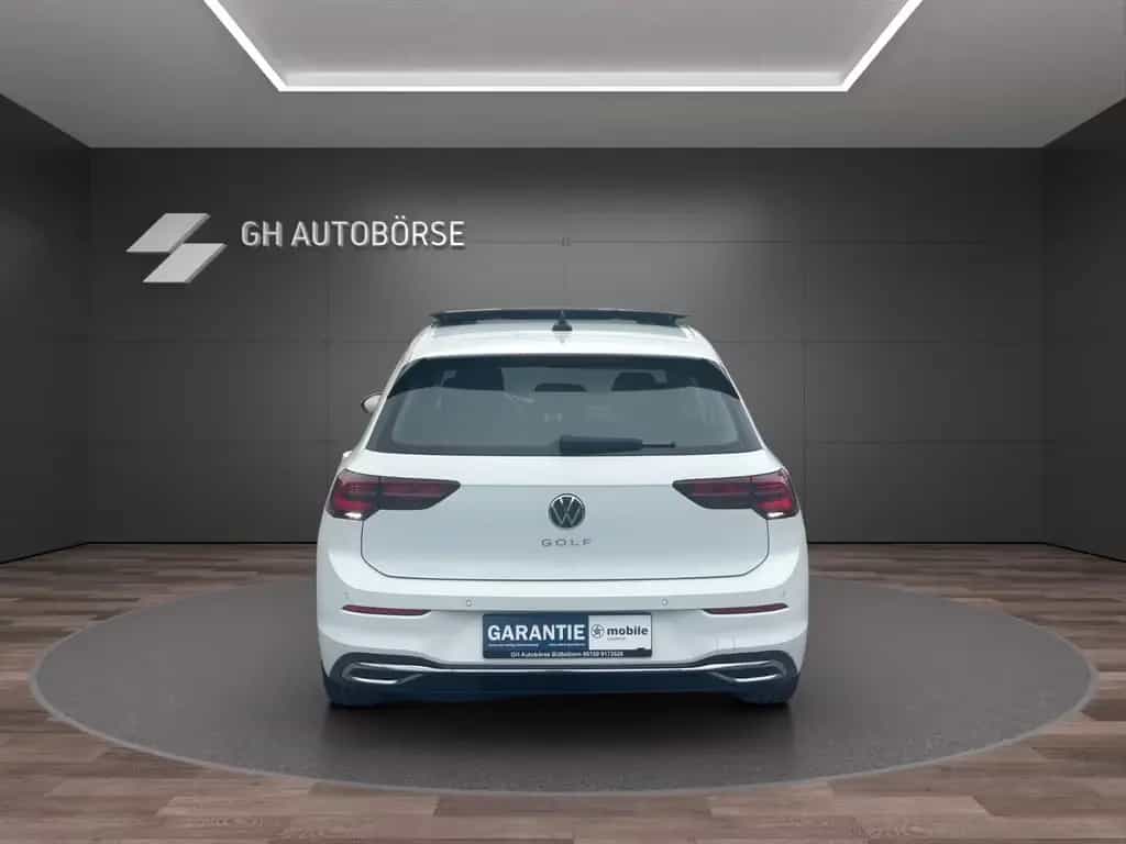 Volkswagen Golf VIII Lim. Style 1ST Edi*PANO*SPUR*ACC*NAVI 01/2020-photo-5