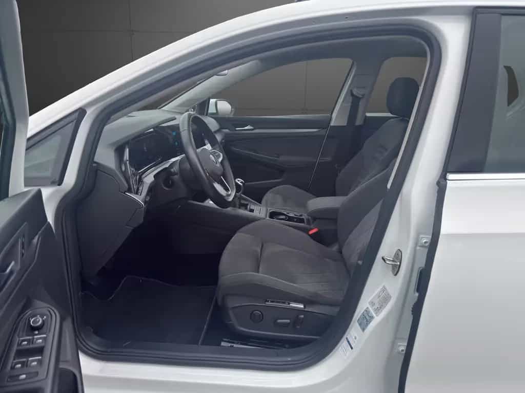 Volkswagen Golf VIII Lim. Style 1ST Edi*PANO*SPUR*ACC*NAVI 01/2020-photo-9