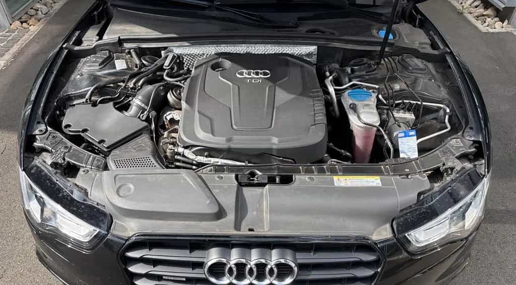 Audi A5 SB 2.0TDI quattro S line 8FACH SD BI-XEN NAVI 02/2015-photo-11