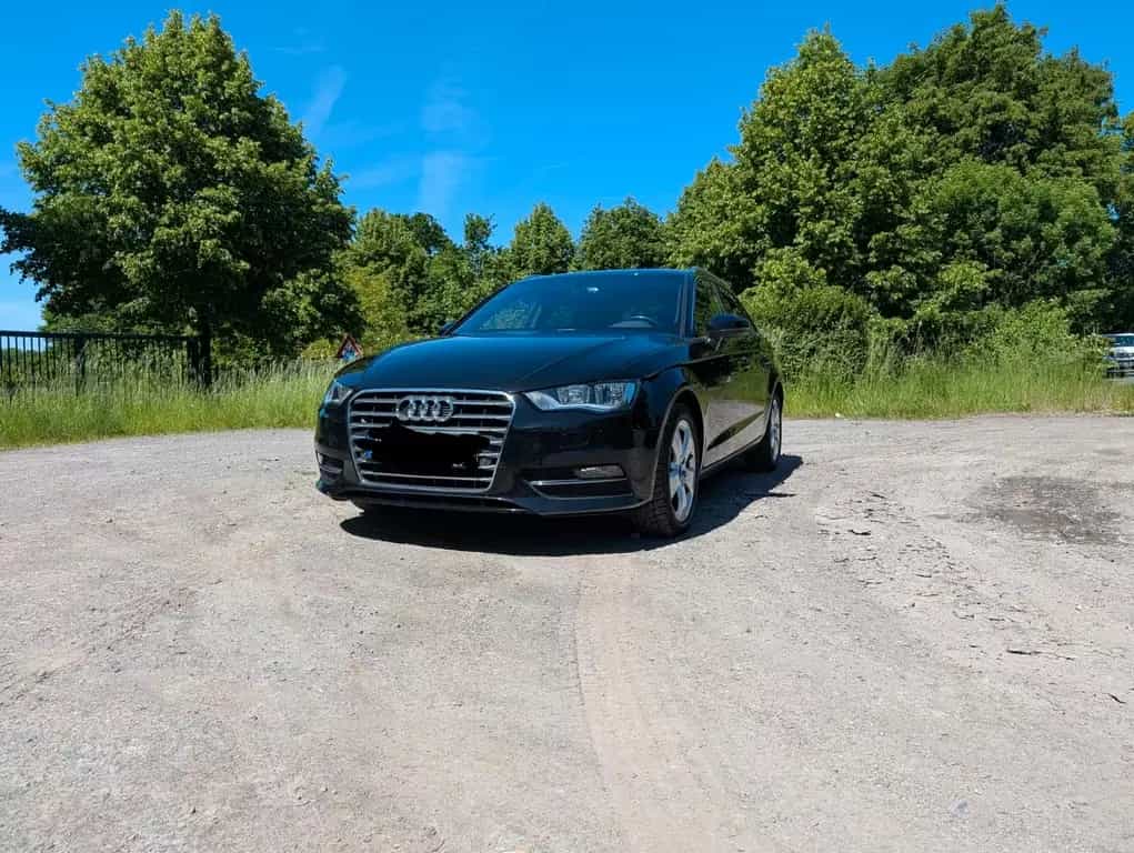 Audi A3 1.4 TFSI S tronic Attraction Sportback 04/2015-photo-0