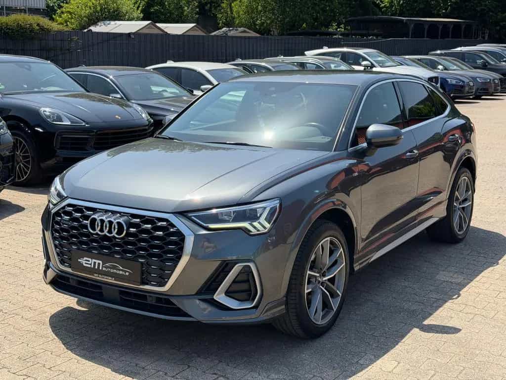 Audi Q3 Sportback 45 TFSI quattro S line Matrix 01/2020-photo-1