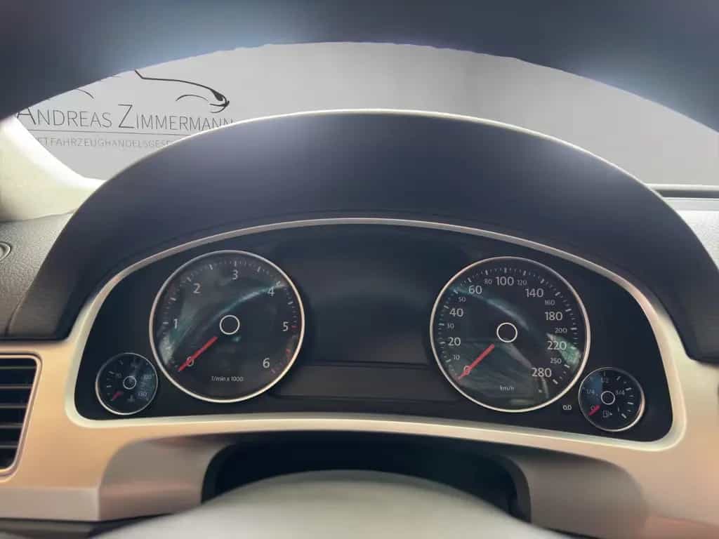 Volkswagen Touareg V6 TDI Terrain Tech 4Motion ULTRAVOLL 12/2015-photo-16