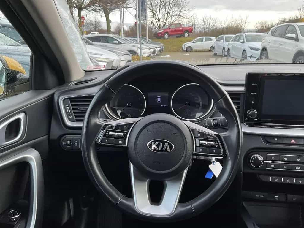 Kia XCeed 1.5 T Apple CarPlay Android Auto DAB SHZ L 10/2021-photo-12