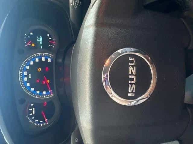 Isuzu D-Max Crew D-Max 3.0 td crew L 4x4 07/2009-photo-6