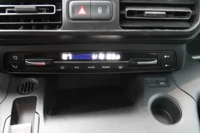 Citroën Berlingo M 1.5 Blue HDI Shine 12/2020-photo-18