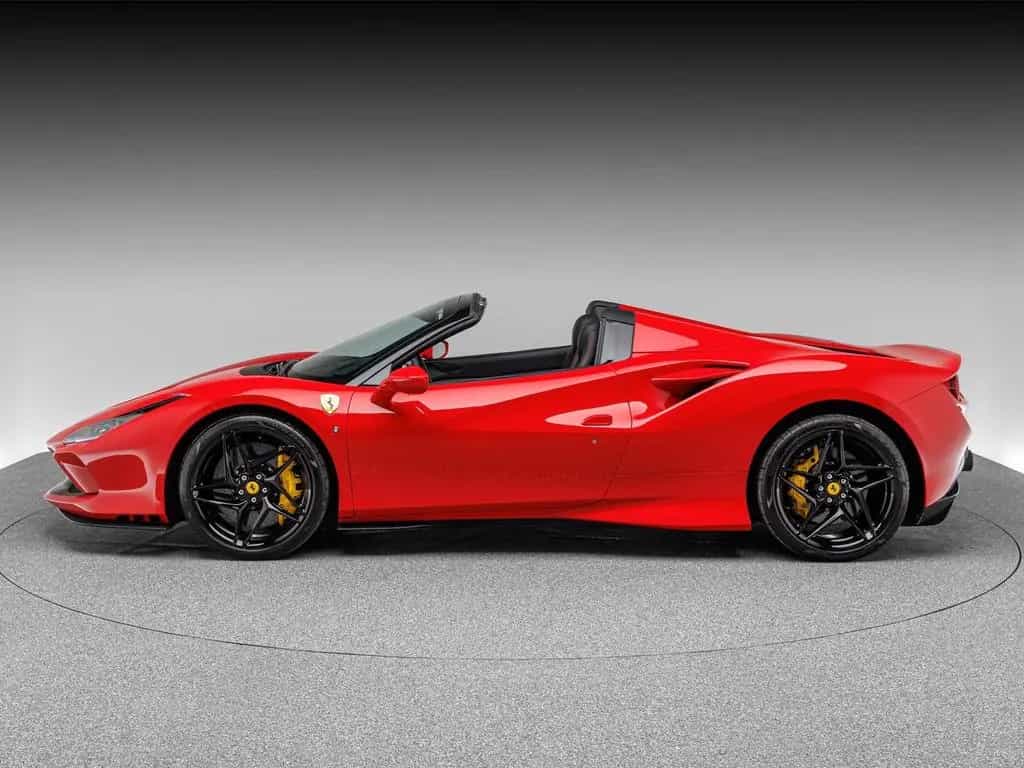 Ferrari F8 Spider 07/2021-photo-1