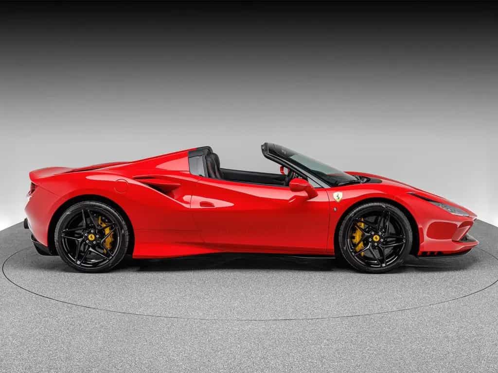 Ferrari F8 Spider 07/2021-photo-8