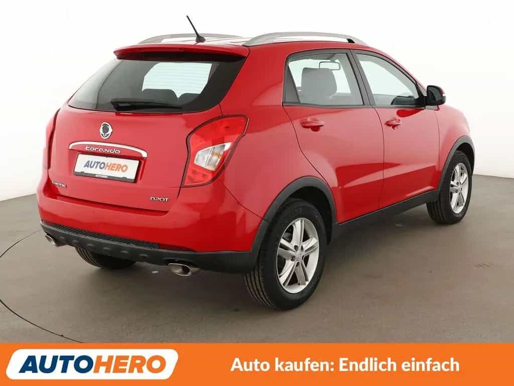 Ssangyong Korando 2.0 TD Quartz 4x2 Aut*TEMPO*PDC*SHZ* 08/2016-photo-5