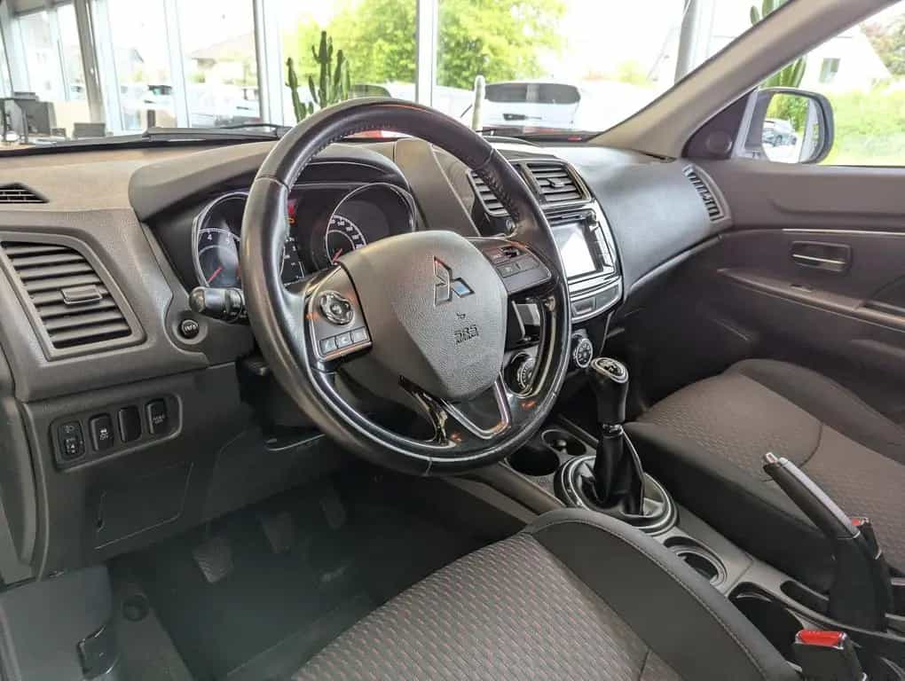 Mitsubishi ASX 1.6 Edition 100 2WD Kamera CarPlay Klima 08/2017-photo-18