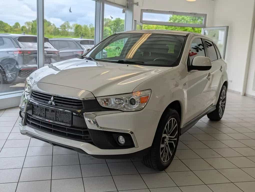 Mitsubishi ASX 1.6 Edition 100 2WD Kamera CarPlay Klima 08/2017-photo-2