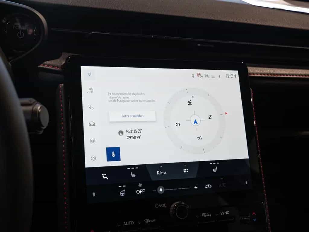 Lexus LBX Elegant Black Edition PDC SHZ NAVI LED 05/2026-photo-18