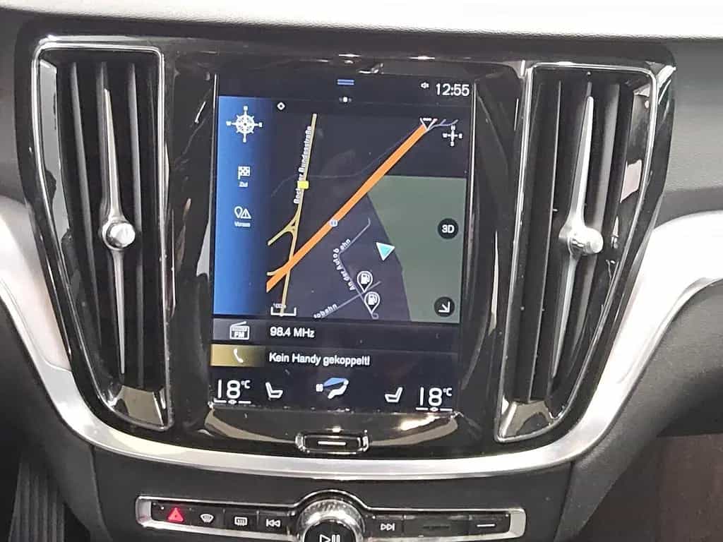 Volvo V60 D3 Momentum Pro T-Leder Navi LED Pano RFK 02/2020-photo-6