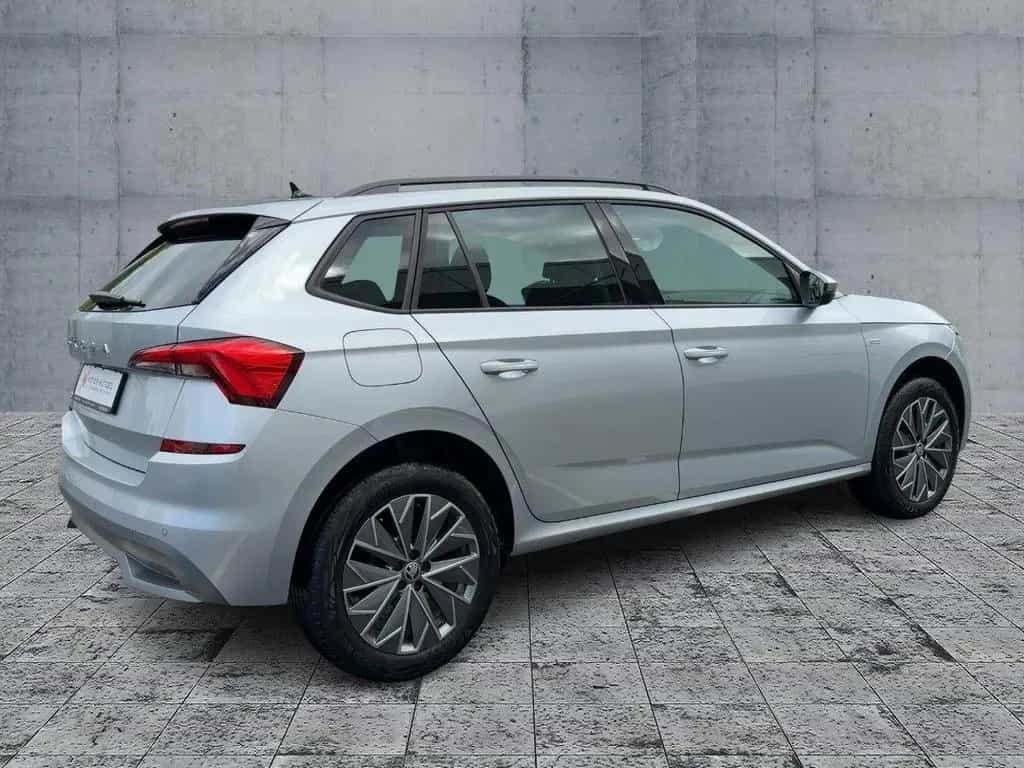 Skoda Kamiq 1.0 TSI TOUR 5JG+LED+APP+SHZ+RFK+GRA+DAB 03/2022-photo-5