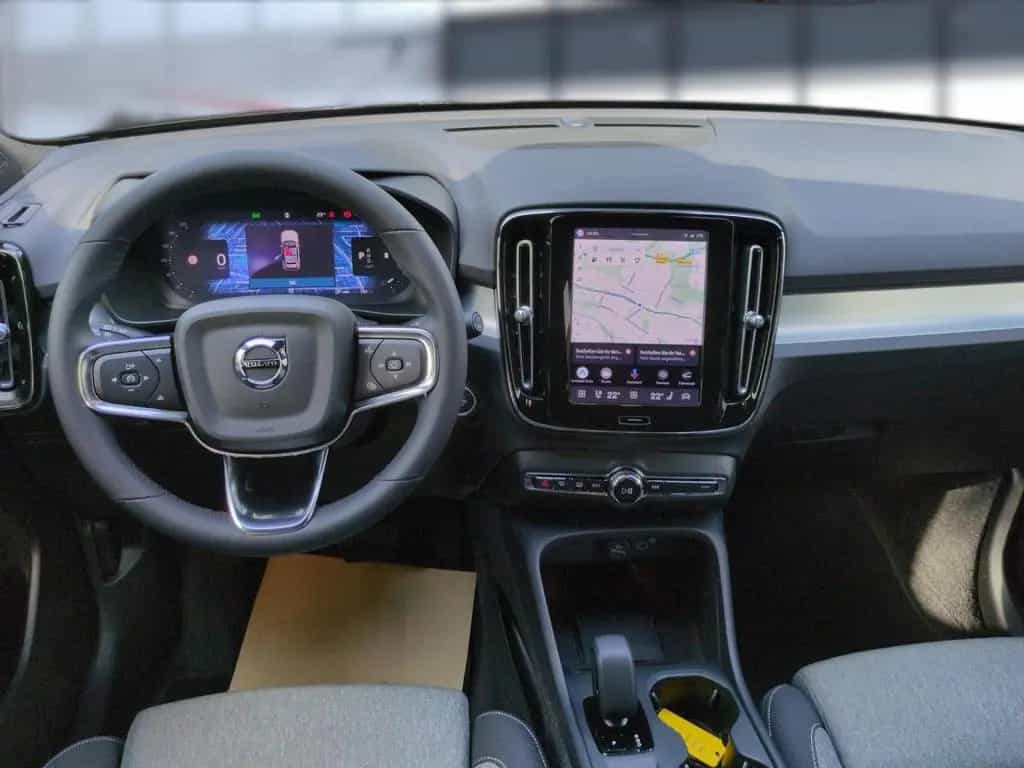 Volvo XC40 XC 40 Core 2WD 04/2024-photo-19