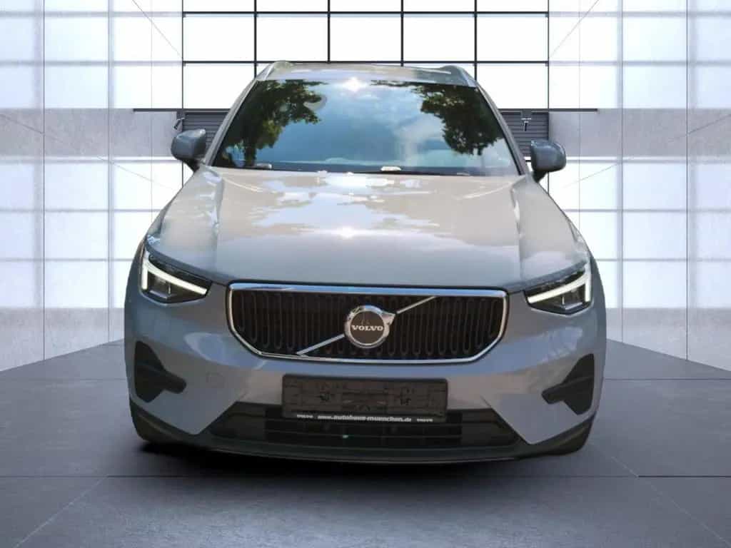 Volvo XC40 XC 40 Core 2WD 04/2024-photo-8