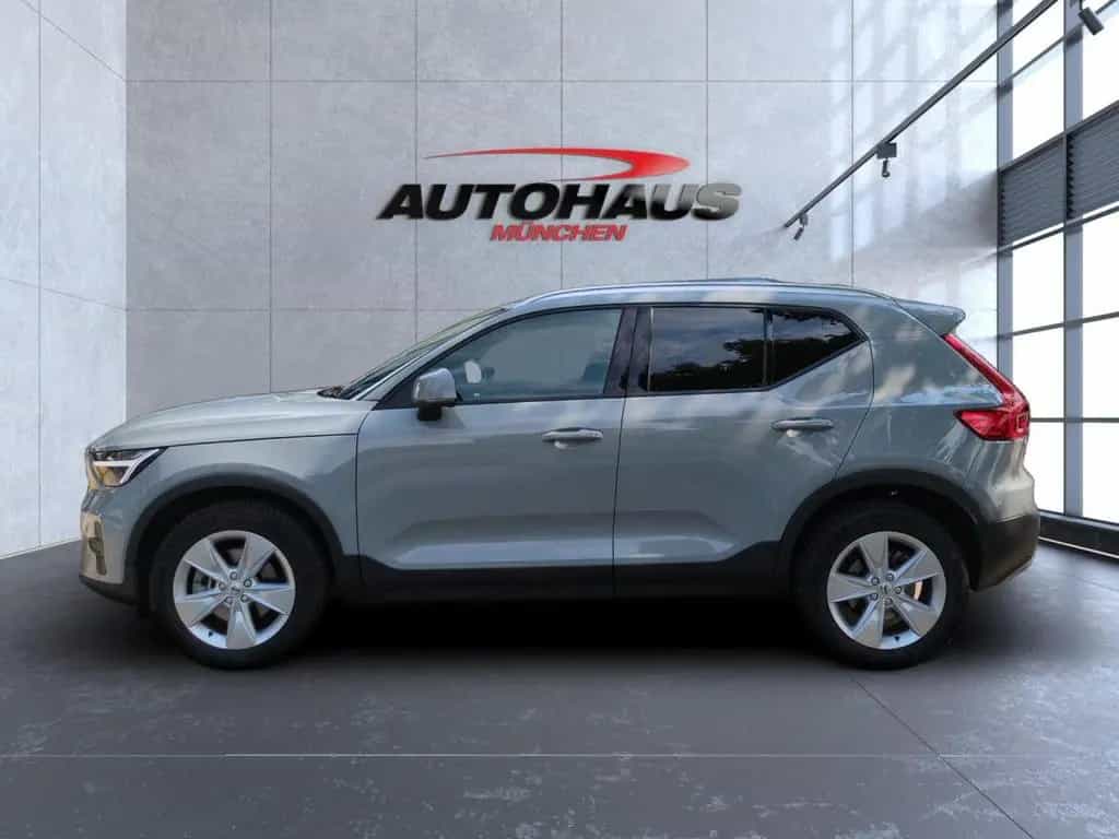 Volvo XC40 XC 40 Core 2WD 04/2024-photo-9