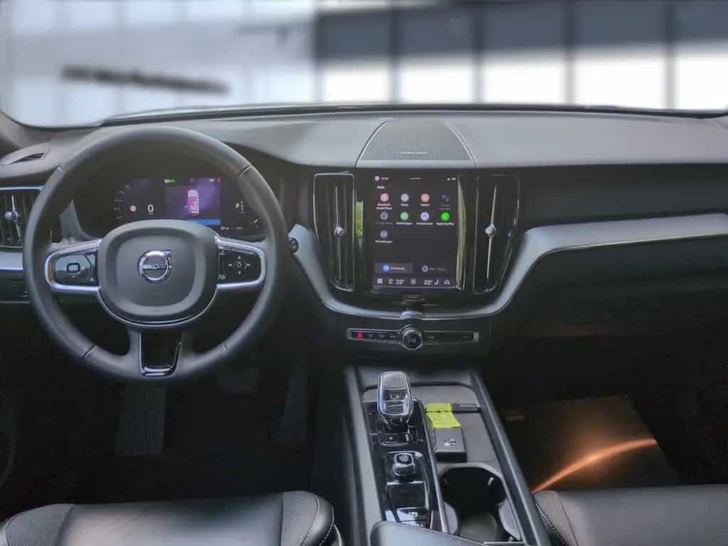 Volvo XC60 XC 60 Plus Dark AWD Bluetooth LED Klima Standhzg 05/2023-photo-19