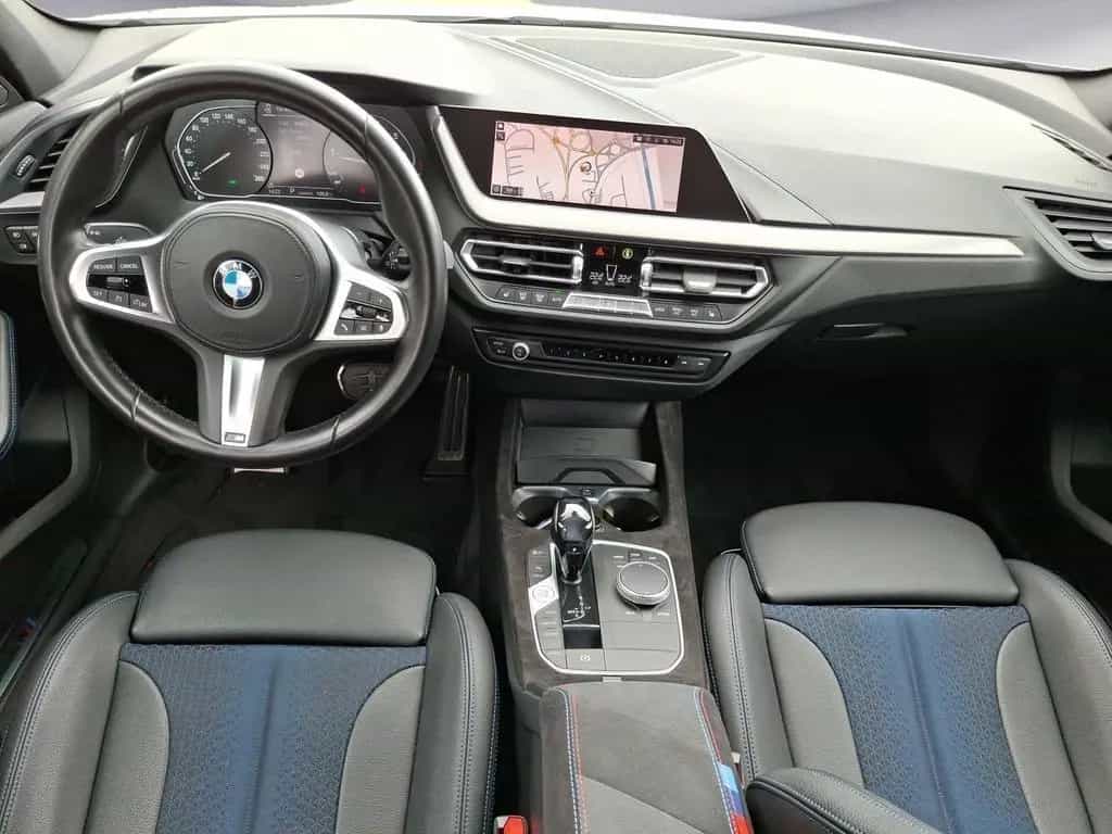 BMW 120 i M Sport Steptronic Live Cockpit Plus Panora 03/2021-photo-9